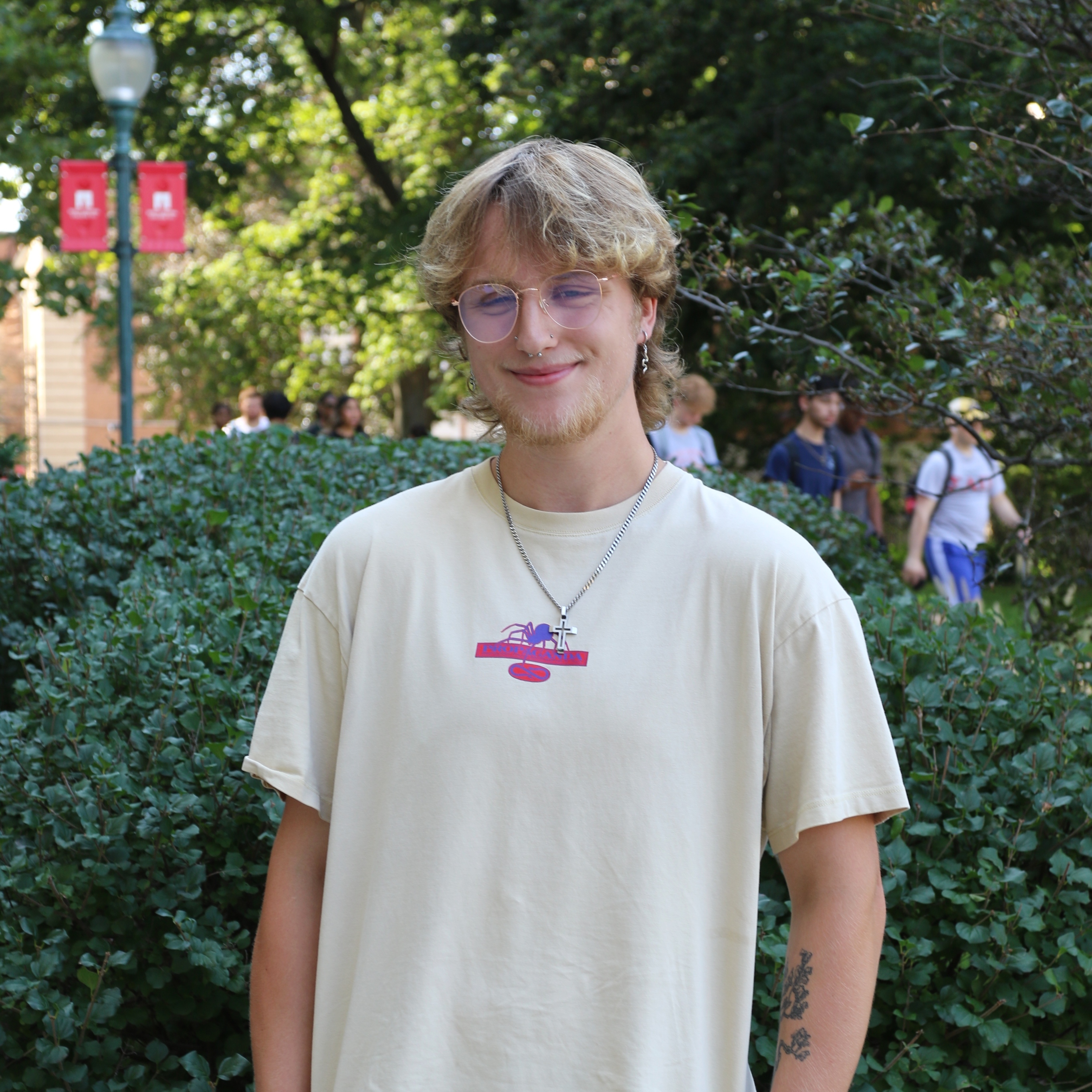 A portrait of Luke Gordon.