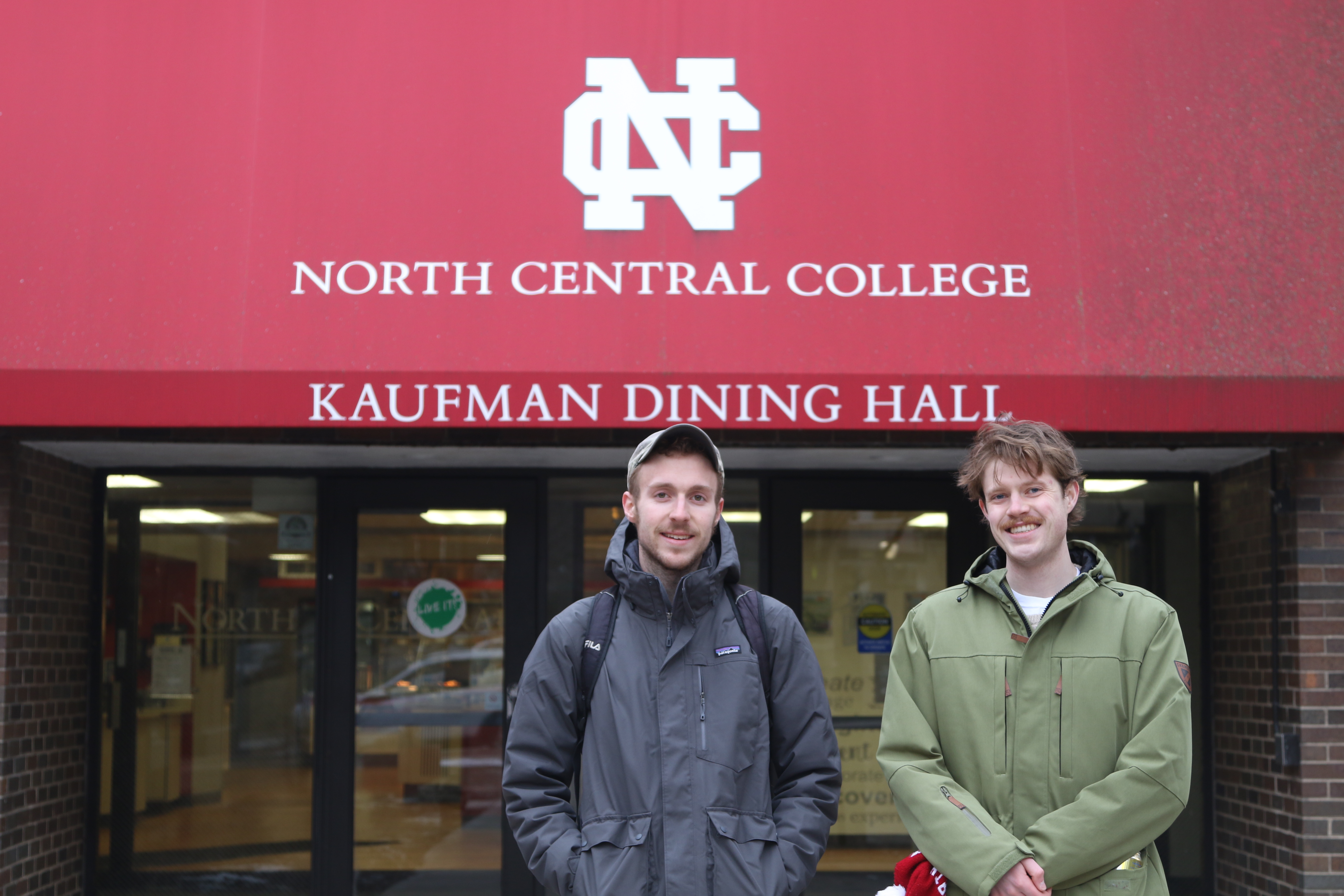 students in front of dining hall