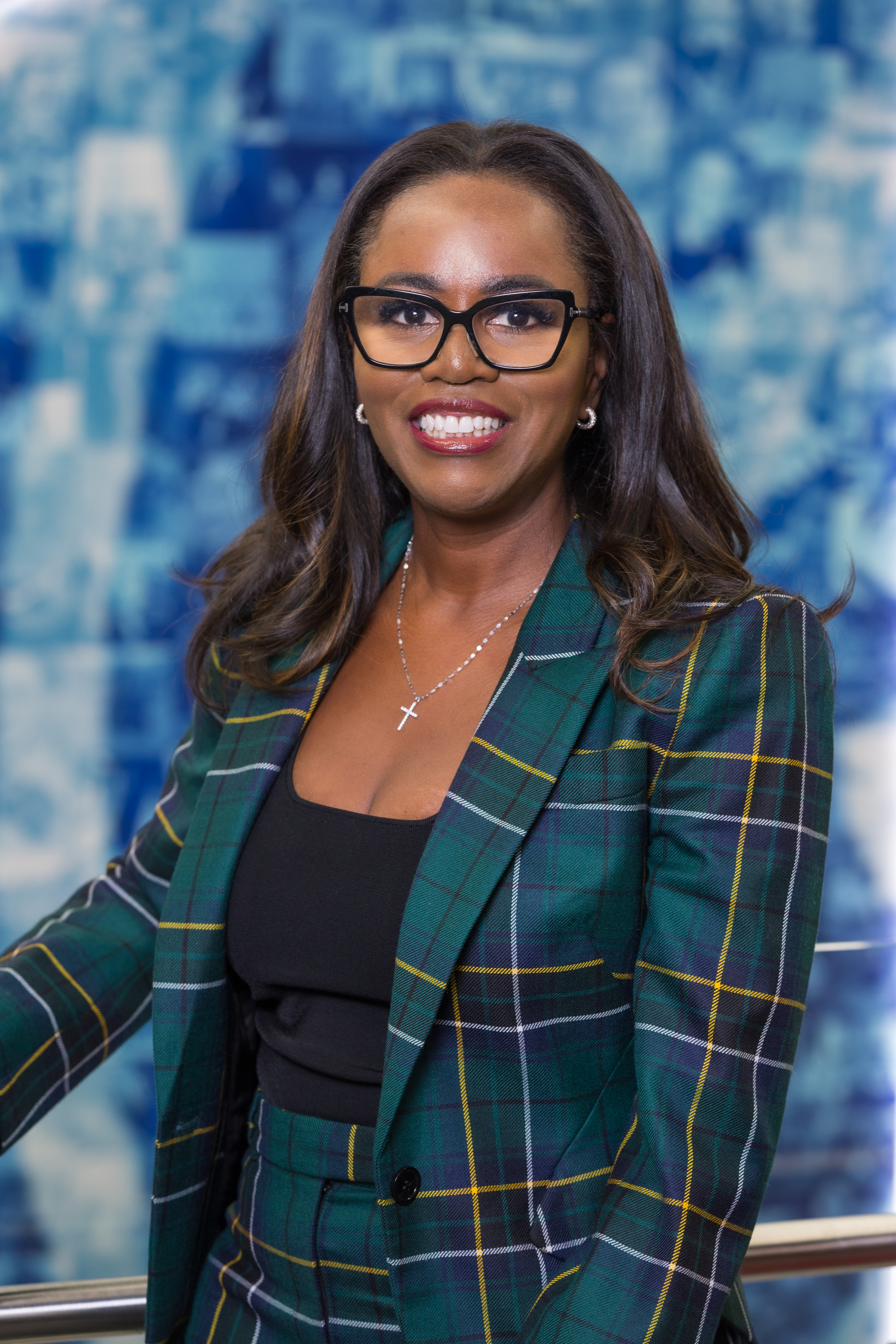 A portrait of Tracie Morris ’02.