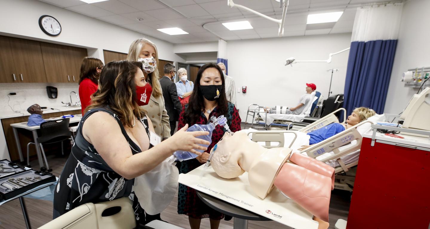 North Central College health science students working in a lab.