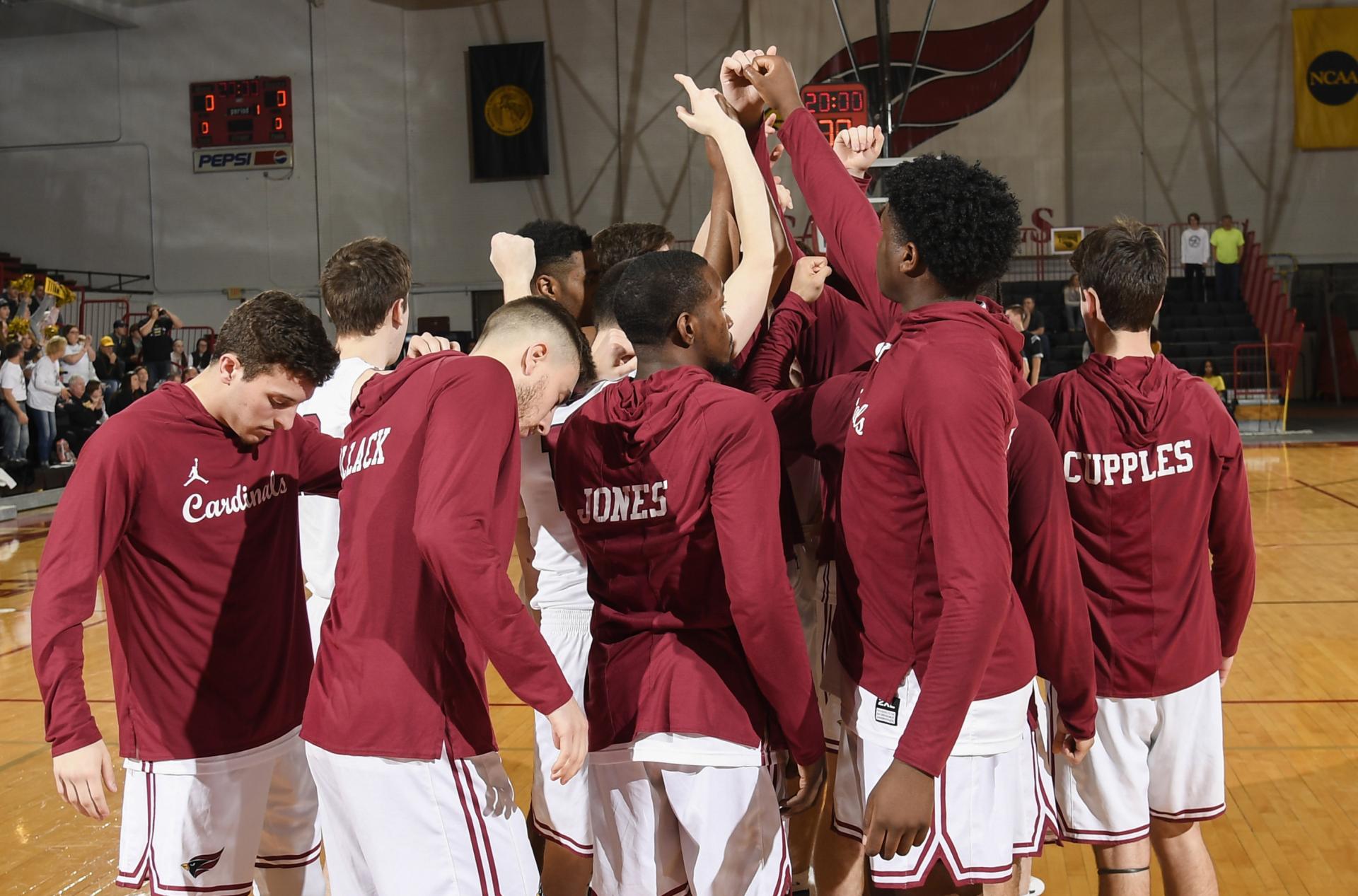 The 2020 North Central College men's basketball team.