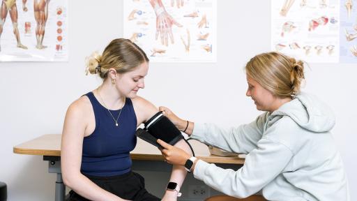 Physician assistant students working in the lab.