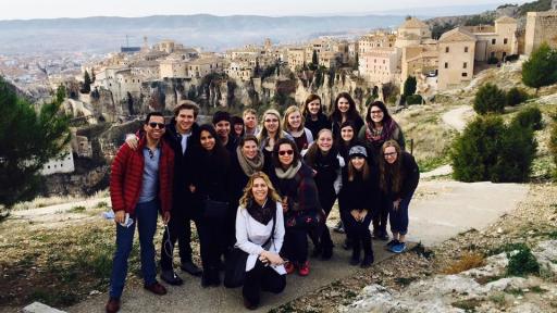 students in study abroad trip