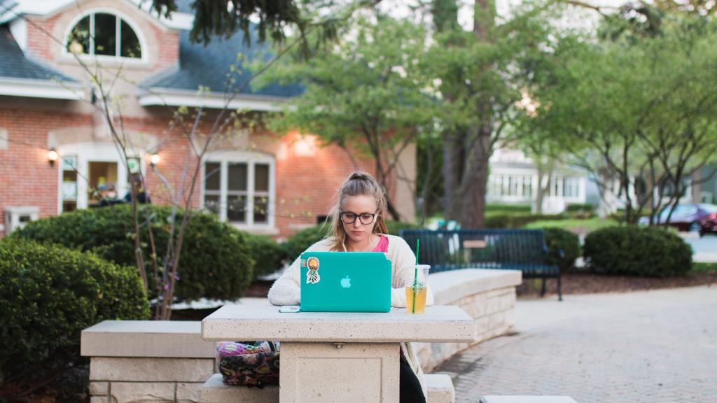 Frequently Asked Questions for Online Programs | North Central College